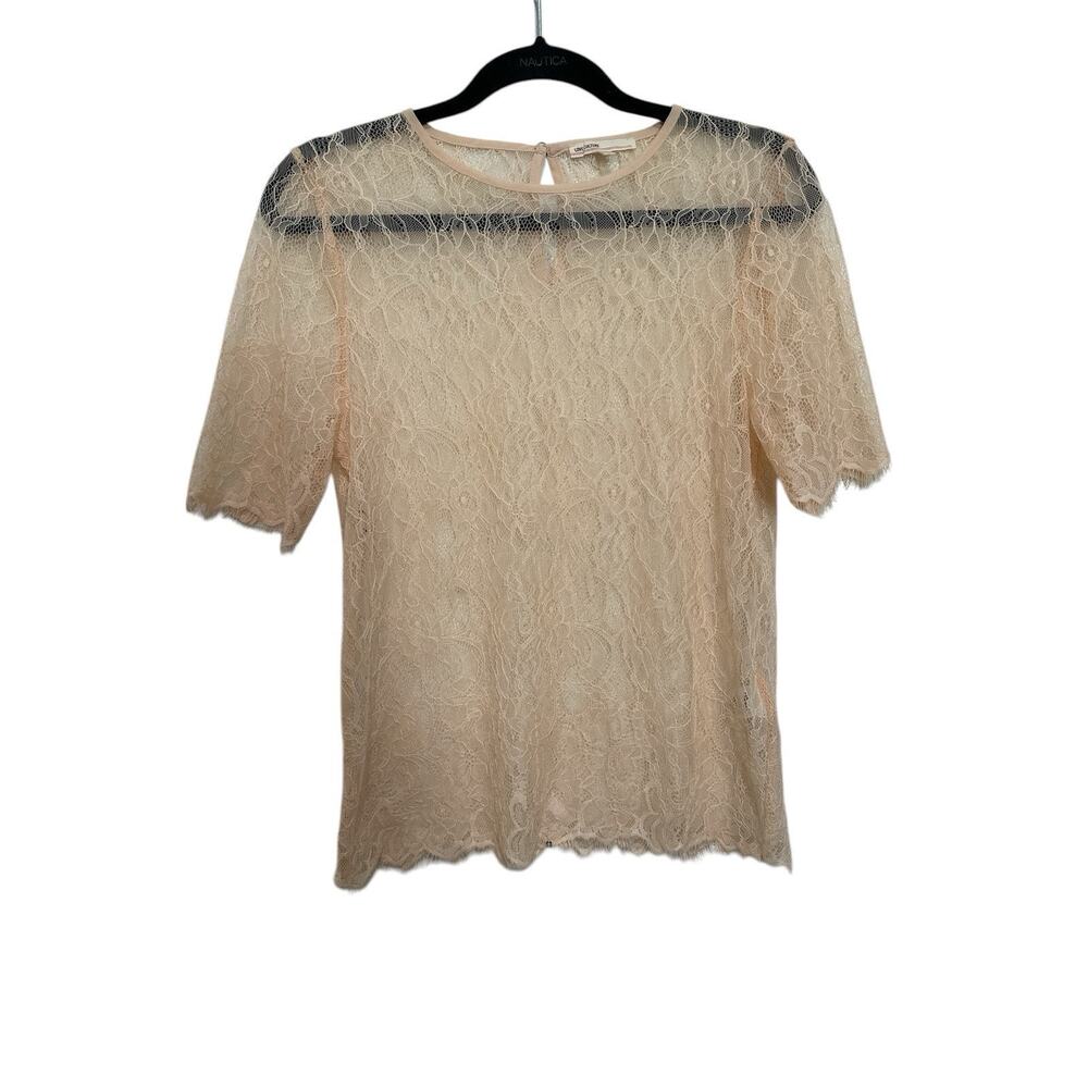 LOVE CULTURE short-sleeved, lace top. Size L